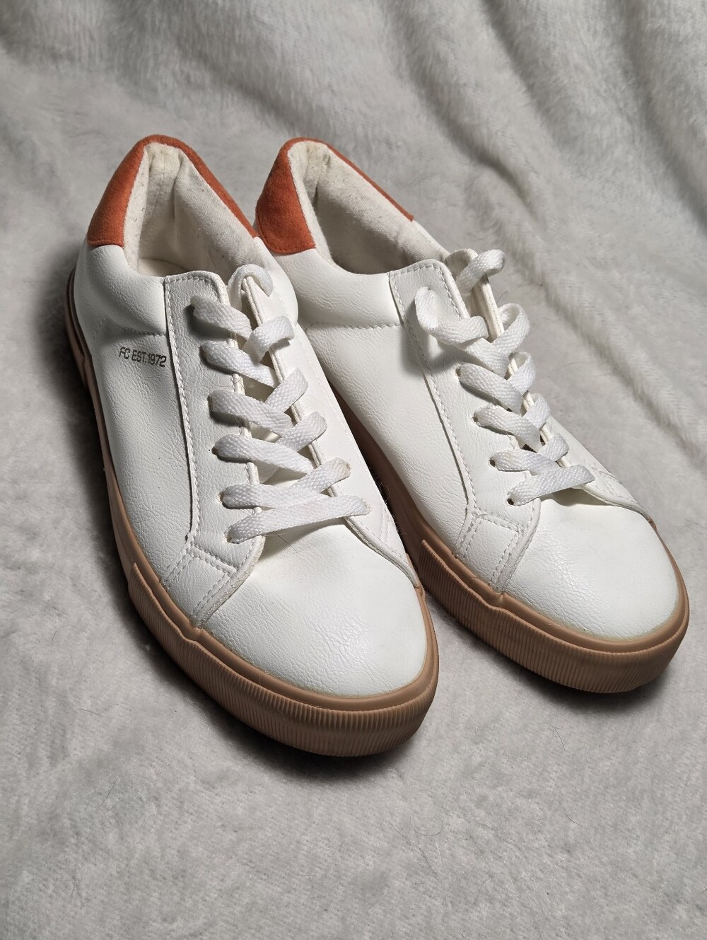 French Connection Becka White and Tan Sneakers